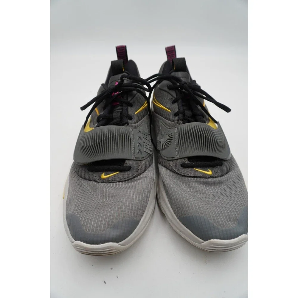 Nike Zoom Freak NBA Basketball Shoes DA0694 Iron Grey Black Mens 11.5 Fast Ship